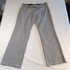 SO women's gray size Medium fleece pants